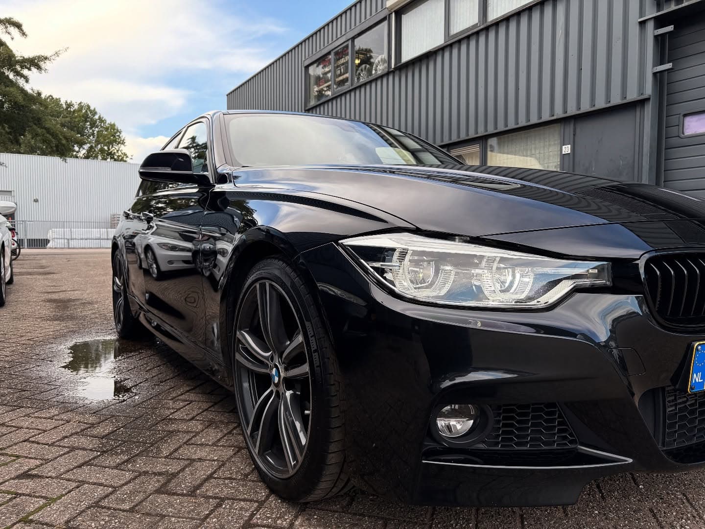 BMW 3 Serie - professioneel gepolijst door Steijl Car Care